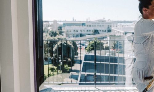 experienced-apartment-painters-768x1260-1